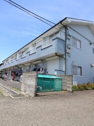 プランドール寒川の物件外観写真